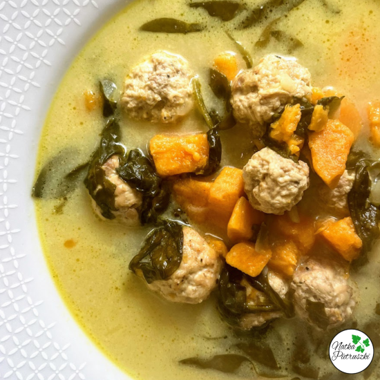 Zupa curry z klopsikami z indyka