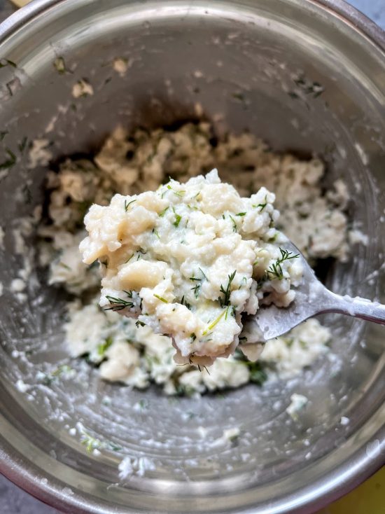 kalafior z koperkiem