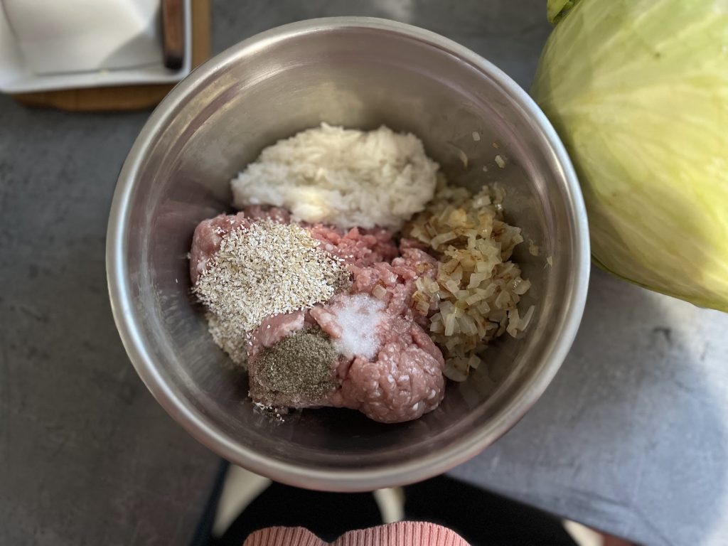 Gołąbki tradycyjne w białej kapuście